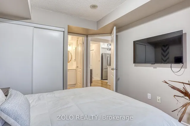 Additional image 23 of 1 Rean Dr Unit 1703