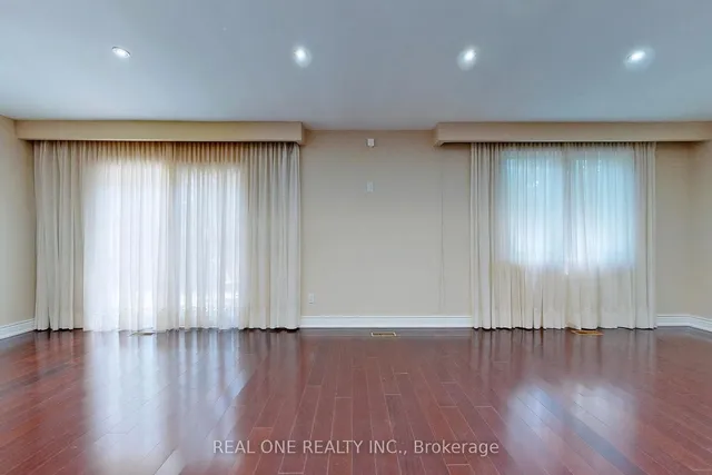 Additional image 32 of 17 Foursome Cres