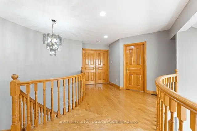 Additional image 19 of 22 Bowman Ave