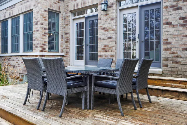 Additional image 40 of 194 Parkview Hill Cres