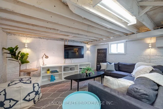 Additional image 17 of 52 Milverton Blvd