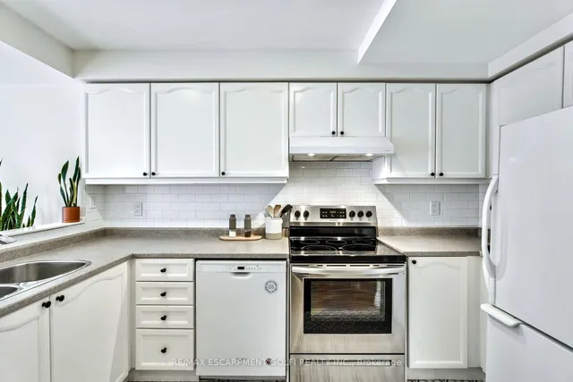 Additional image 8 of 2920 Headon Forest Dr Unit 10