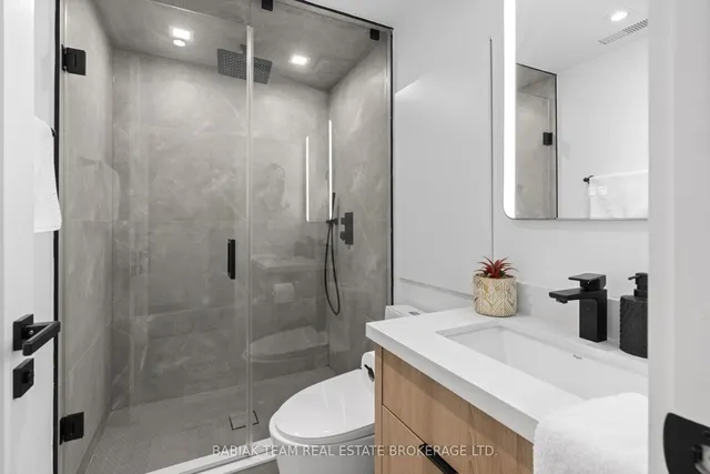 Additional image 21 of 37 Boustead Ave