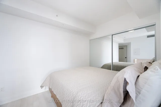 Additional image 21 of 1461 Lawrence Ave Unit 1401