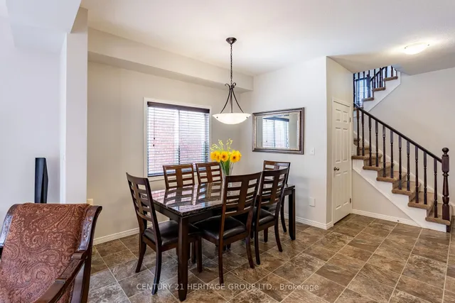 Additional image 14 of 382 Woodbine Ave