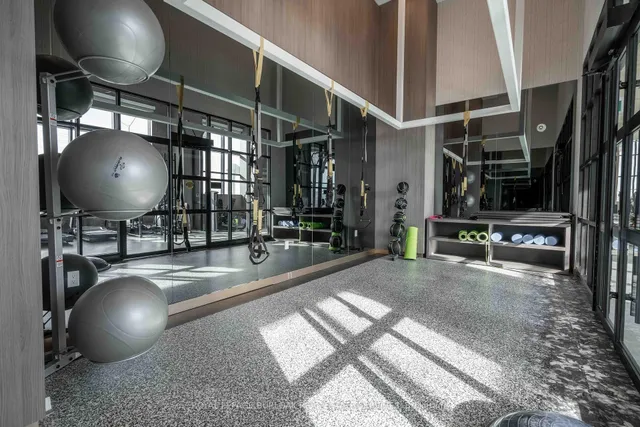 Additional image 18 of 395 Dundas St Unit 206