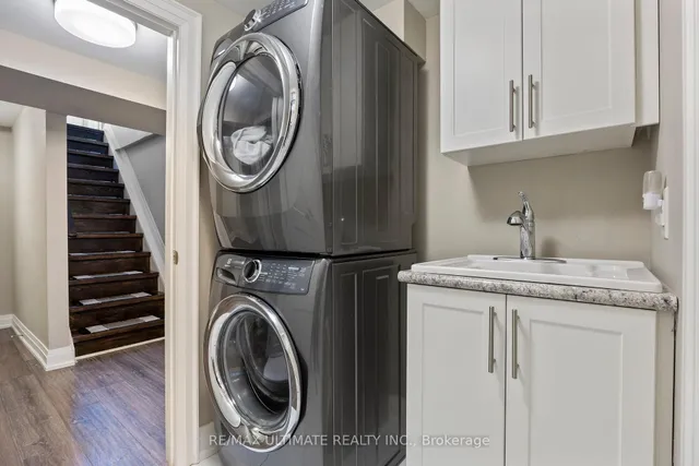 Additional image 35 of 8 Wall Ave