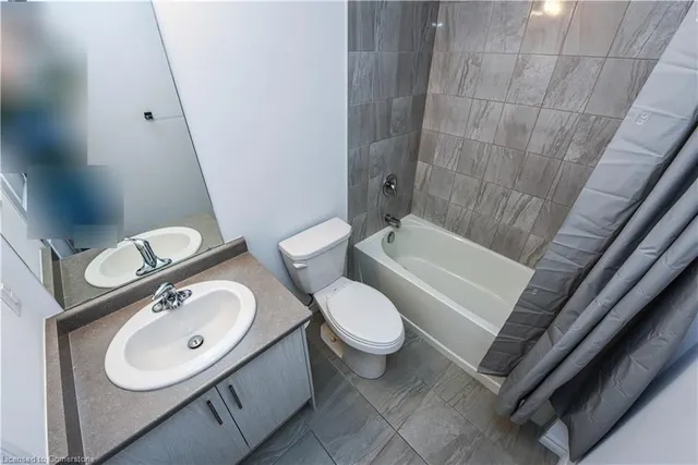 Additional image 15 of 460 Dundas St Unit 306