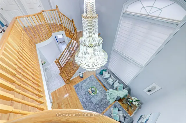 Additional image 20 of 62 Saffron Cres