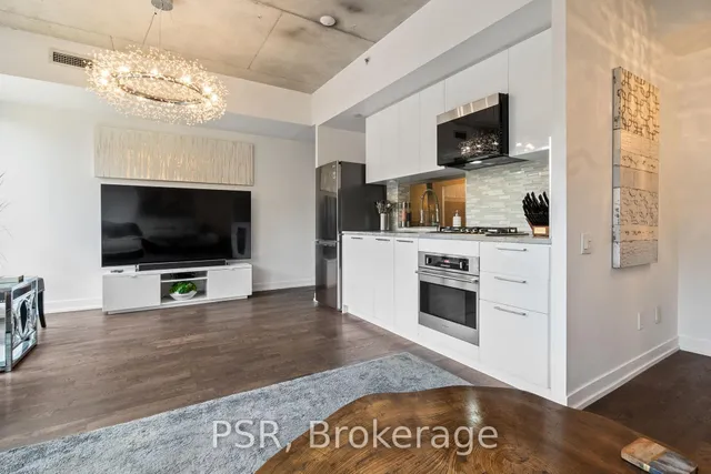 Additional image 6 of 560 King St Unit 206