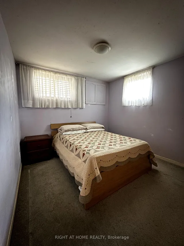 Additional image 29 of 28 Huntington Ave