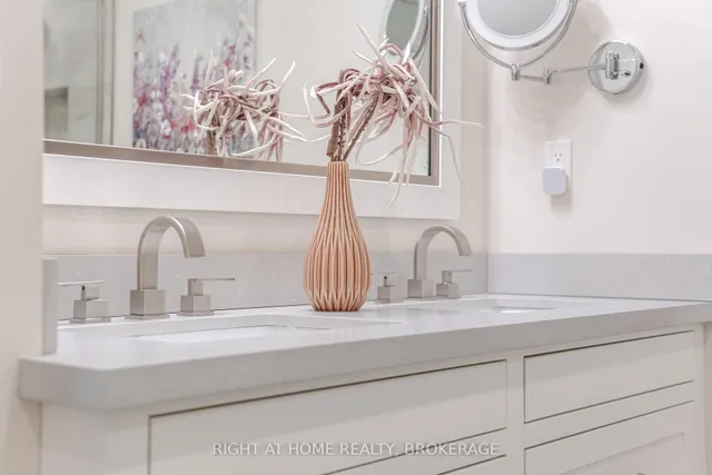 Additional image 28 of 442 Maple Ave Unit 1106