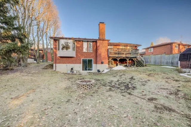 Additional image 35 of 215 Black Walnut Pl