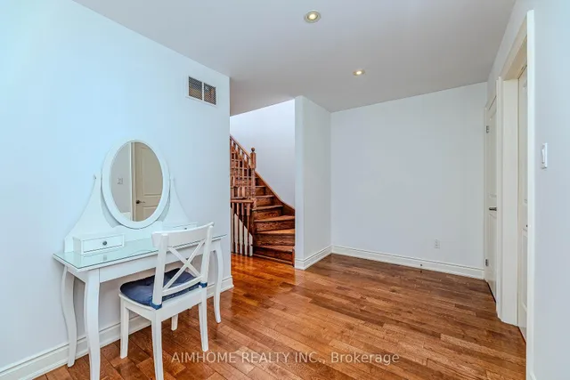 Additional image 18 of 216a finch Ave