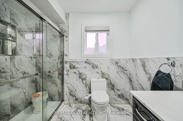 Additional image 24 of 247 Cresthaven Rd