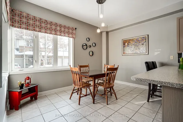 Additional image 25 of 100 Beddoe Dr Unit 27