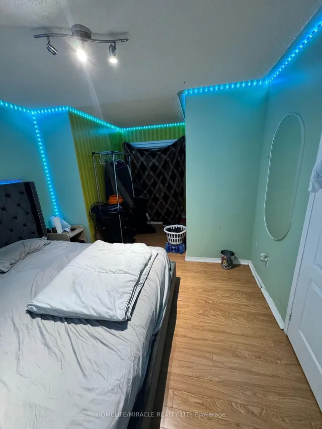 Additional image 8 of 34 Dunure Cres