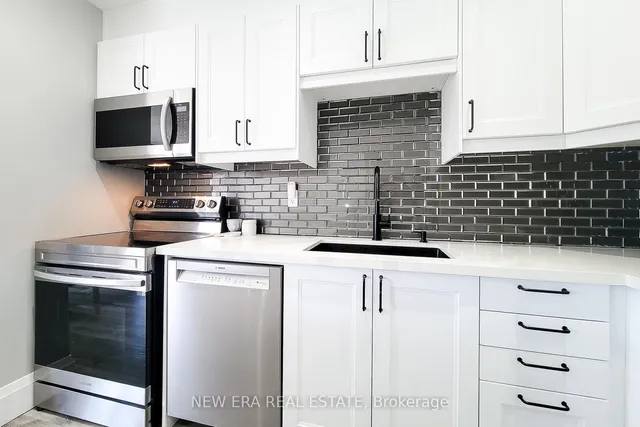 Additional image 18 of 2152 Pelee Blvd