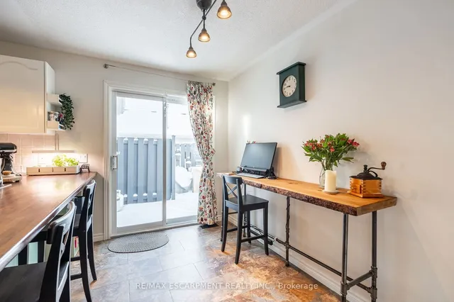 Additional image 16 of 136 Glenariff Dr