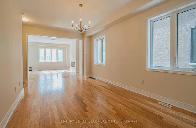 Additional image 38 of 34 Icon St