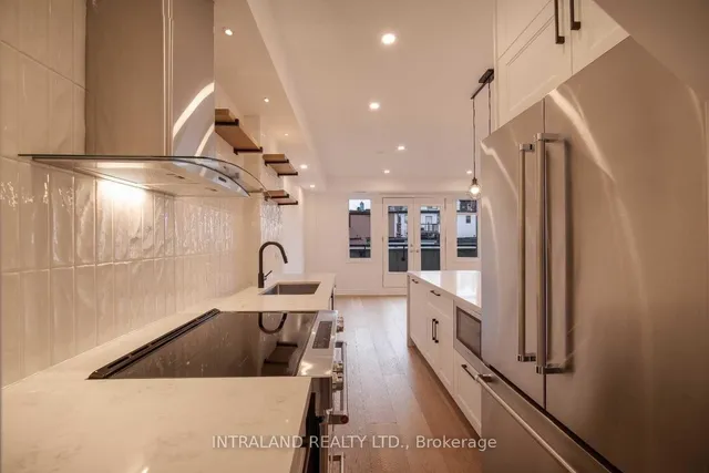 Additional image 4 of 500 Richmond St Unit 301