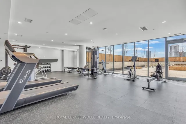 Additional image 38 of 859 The Queensway N/A Unit 412