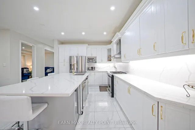 Additional image 12 of 60 Vanwood Cres