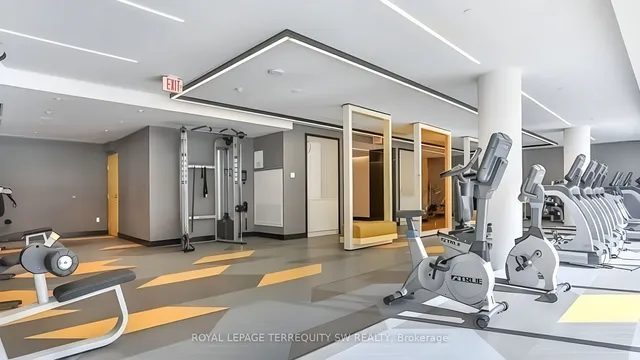 Additional image 35 of 30 Roehampton Ave Unit 1001