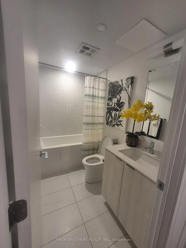 Additional image 13 of 1 Jarvis St Unit 1319