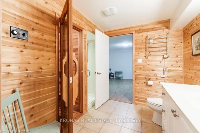 Additional image 34 of 212 SILVERBIRCH Blvd