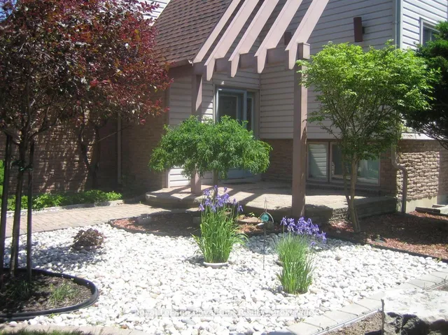 Additional image 45 of 27 Shuh Ave