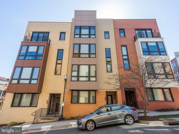 5126 Cambria #102, Alexandria, VA 22304