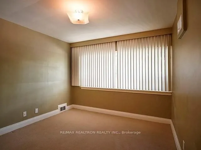 Additional image 15 of 252 Ellis Ave