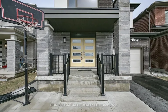 Additional image 4 of 5 Emily St