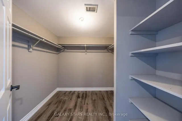 Additional image 32 of 4725 Sheppard Ave Unit 1611