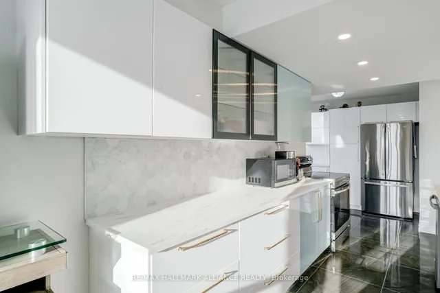 Additional image 23 of 30 Malta Ave Unit 307