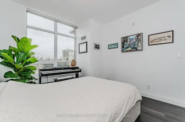 Additional image 22 of 399 Queen St Unit 210