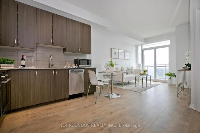 55 Ann O'reilly Rd Unit 2807