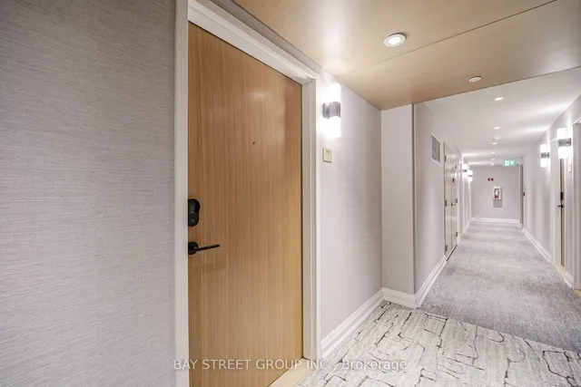 Additional image 9 of 2369 Danforth Ave Unit 711