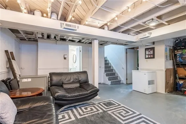 Additional image 21 of 225 East 38th St