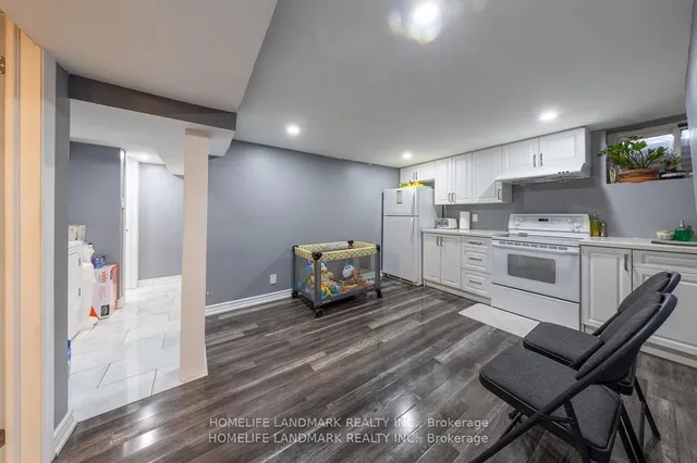 Additional image 15 of 103 Oakley Blvd