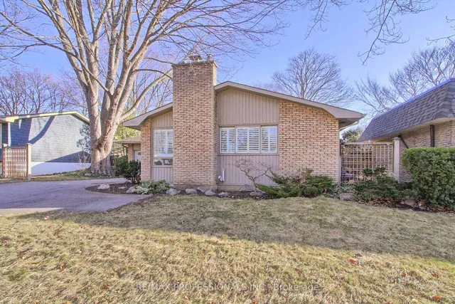 Additional image 7 of 425 CANTERBURY Cres