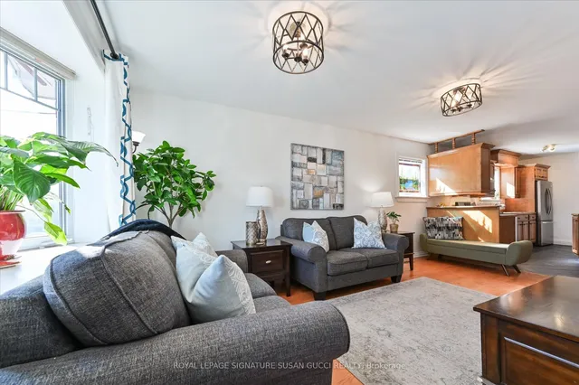 Additional image 4 of 52 Galbraith Ave