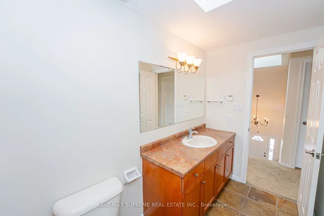 Additional image 29 of 39 Wagon St