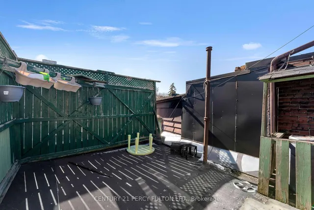 Additional image 33 of 47 Grange Ave