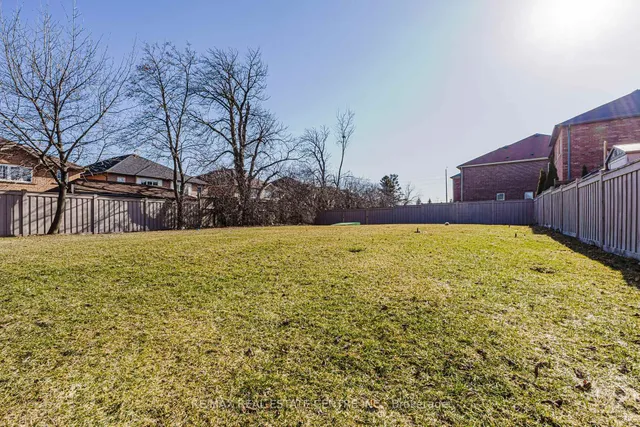 Additional image 43 of 78 Hollowgrove Blvd