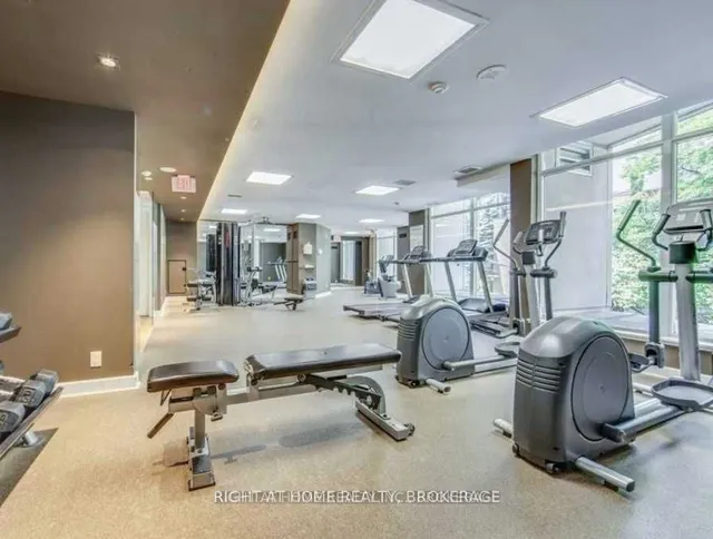 Additional image 9 of 8 Scollard St Unit 1109