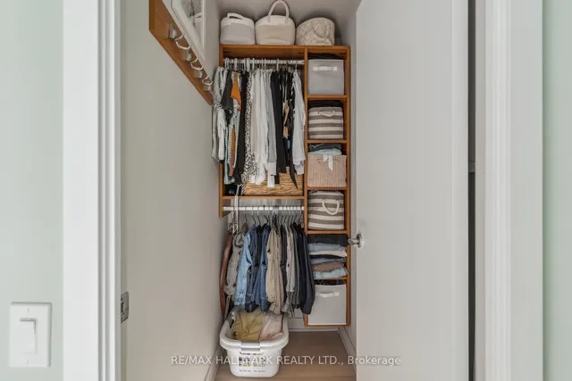 Additional image 24 of 318 King St Unit 1014