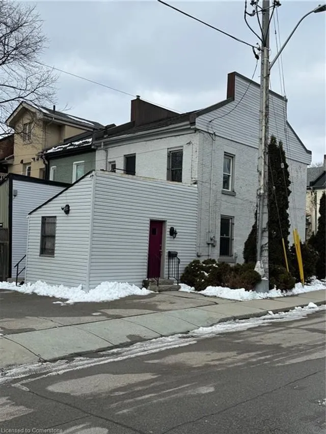 Additional image 32 of 275 Main St