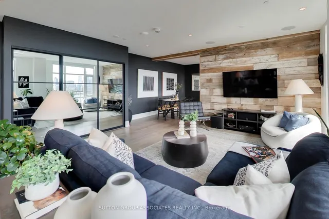 Additional image 4 of 223 St. Clair Ave Unit 1109*